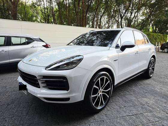 PORSCHE CAYENNE 3.0 V6 E-HYBRID PLATINUM EDITION AWD TIPTRONIC S PORSCHE CAYENNE 3.0 V6 E-HYBRID PLATINUM EDITION AWD TIPTRONIC S